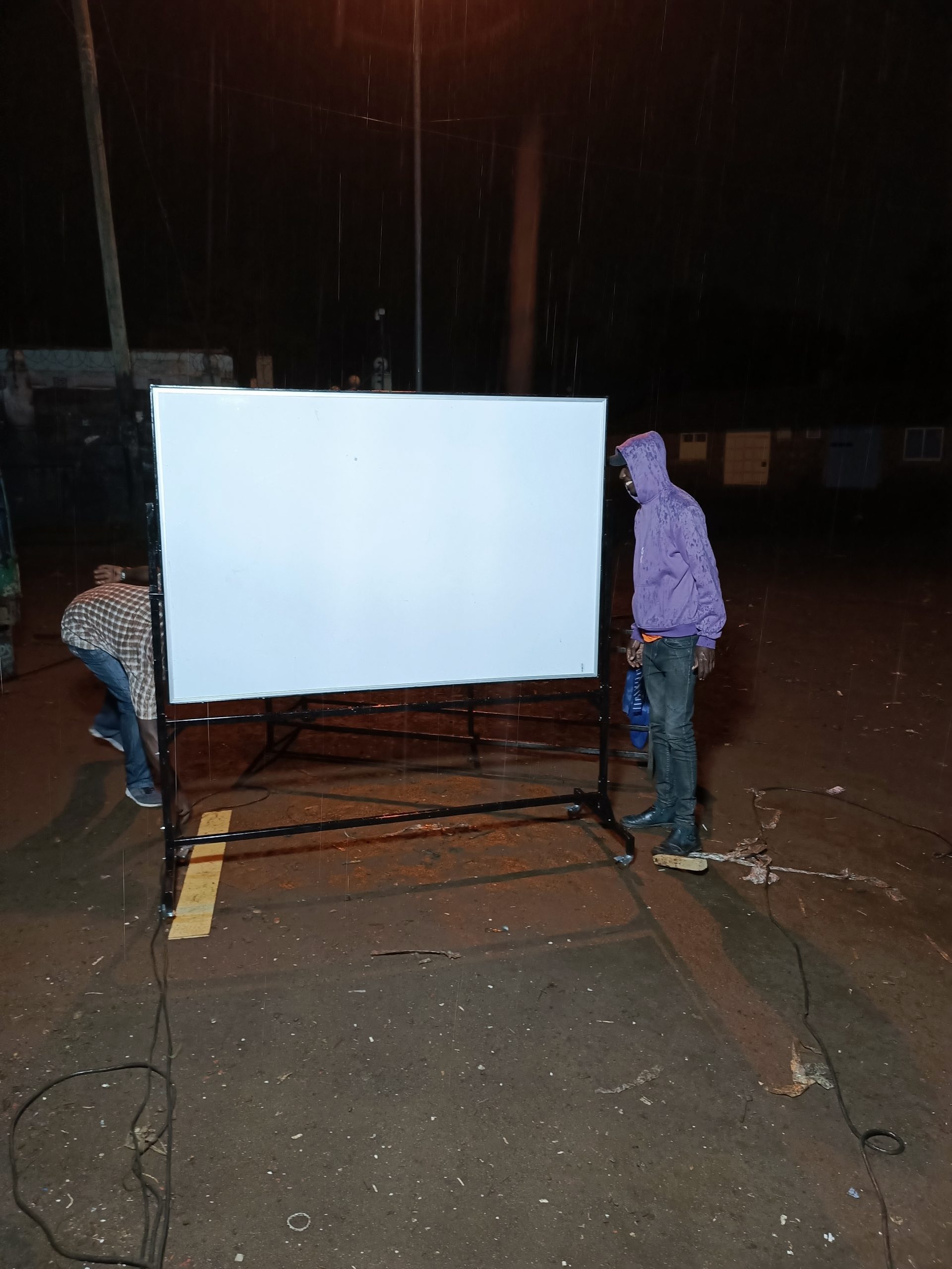 Heavy Duty White Board With Heavy Duty Wheeled Stand 240cm x 120cm (8ft x 4ft)